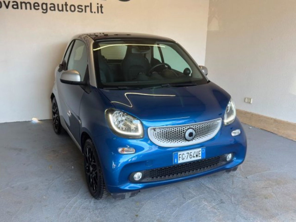 smart Fortwo 90 0.9 Turbo Urban (2)