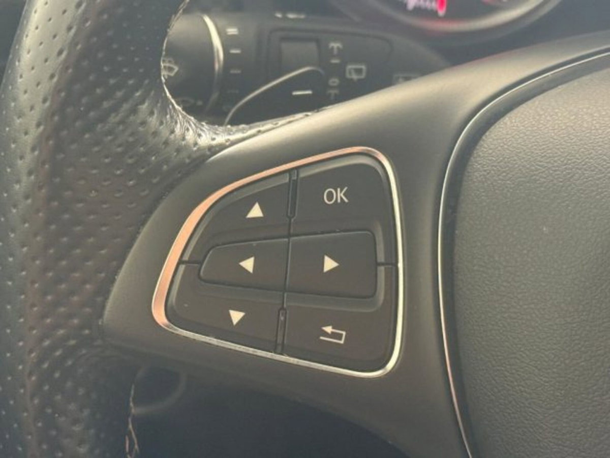Mercedes-Benz Classe A 180 Sport (11)