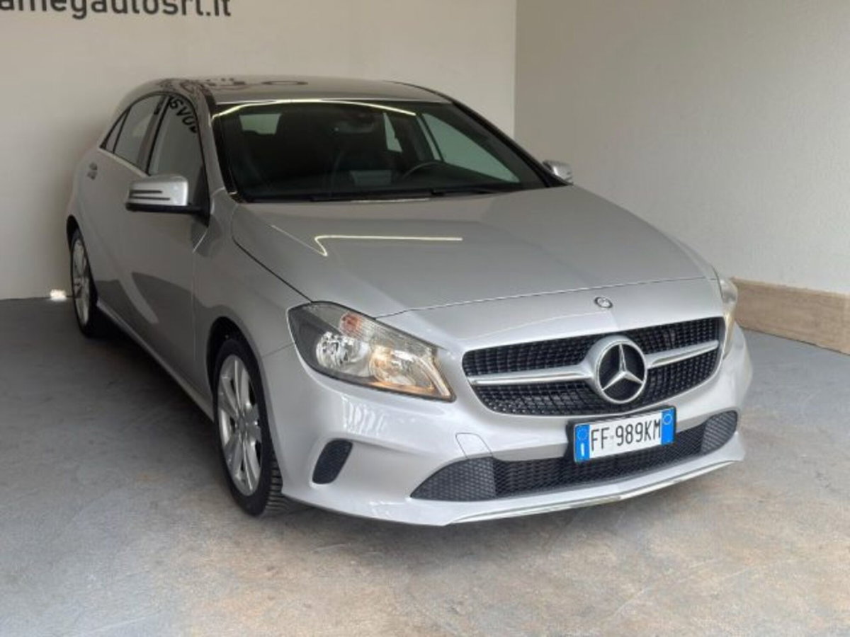 Mercedes-Benz Classe A 180 Sport (2)