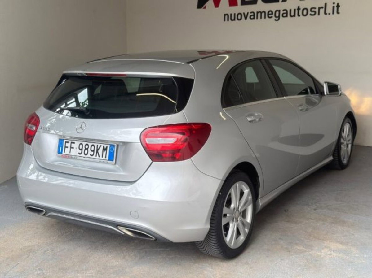Mercedes-Benz Classe A 180 Sport (7)