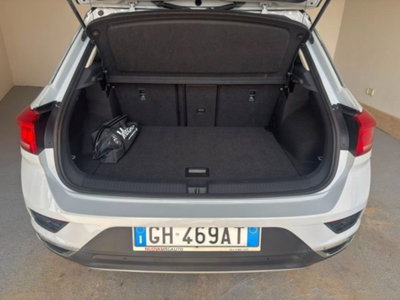 Volkswagen T-Roc 1.5 tsi Style (18)