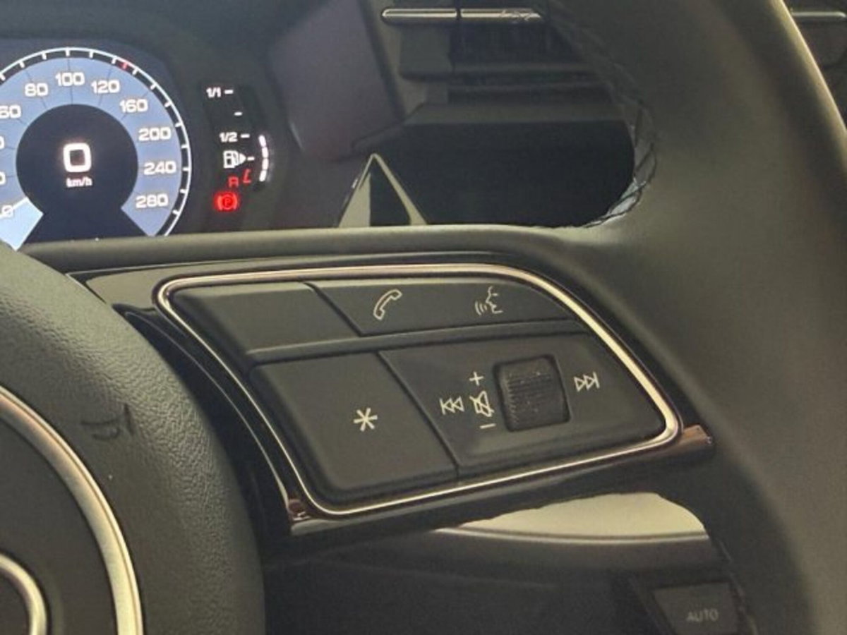 Audi A3 Sportback 30 TDI S tronic Business (9)