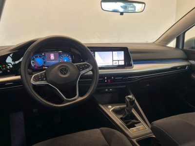 Volkswagen Golf Variant 2.0 TDI SCR DSG Life (18)