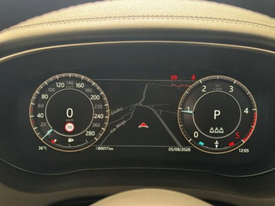 Jaguar E-Pace 2.0d i4 mhev R-Dynamic SE awd 163cv auto (8)