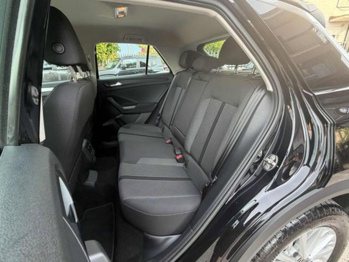 Volkswagen T-Roc 1.0 TSI Life (14)