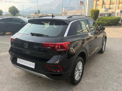 Volkswagen T-Roc 1.0 TSI Life (5)
