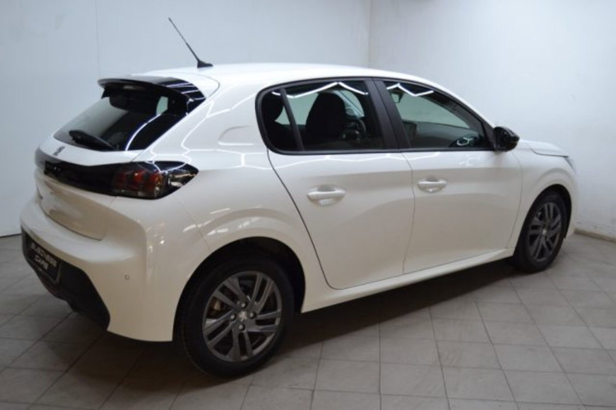 Peugeot 208 BlueHDi 100 Stop&Start 5 porte GT Pack (4)