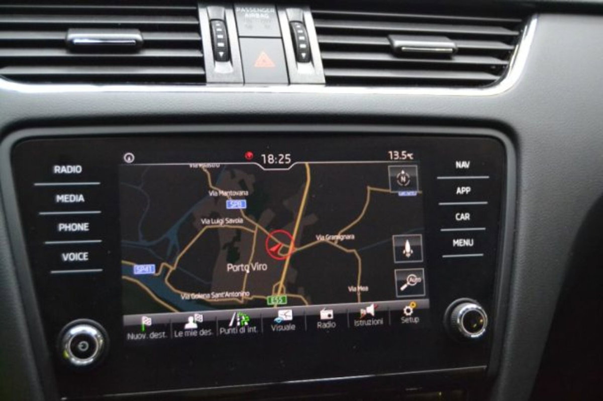 Skoda Octavia 1.6 TDI SCR 115 CV Executive (12)