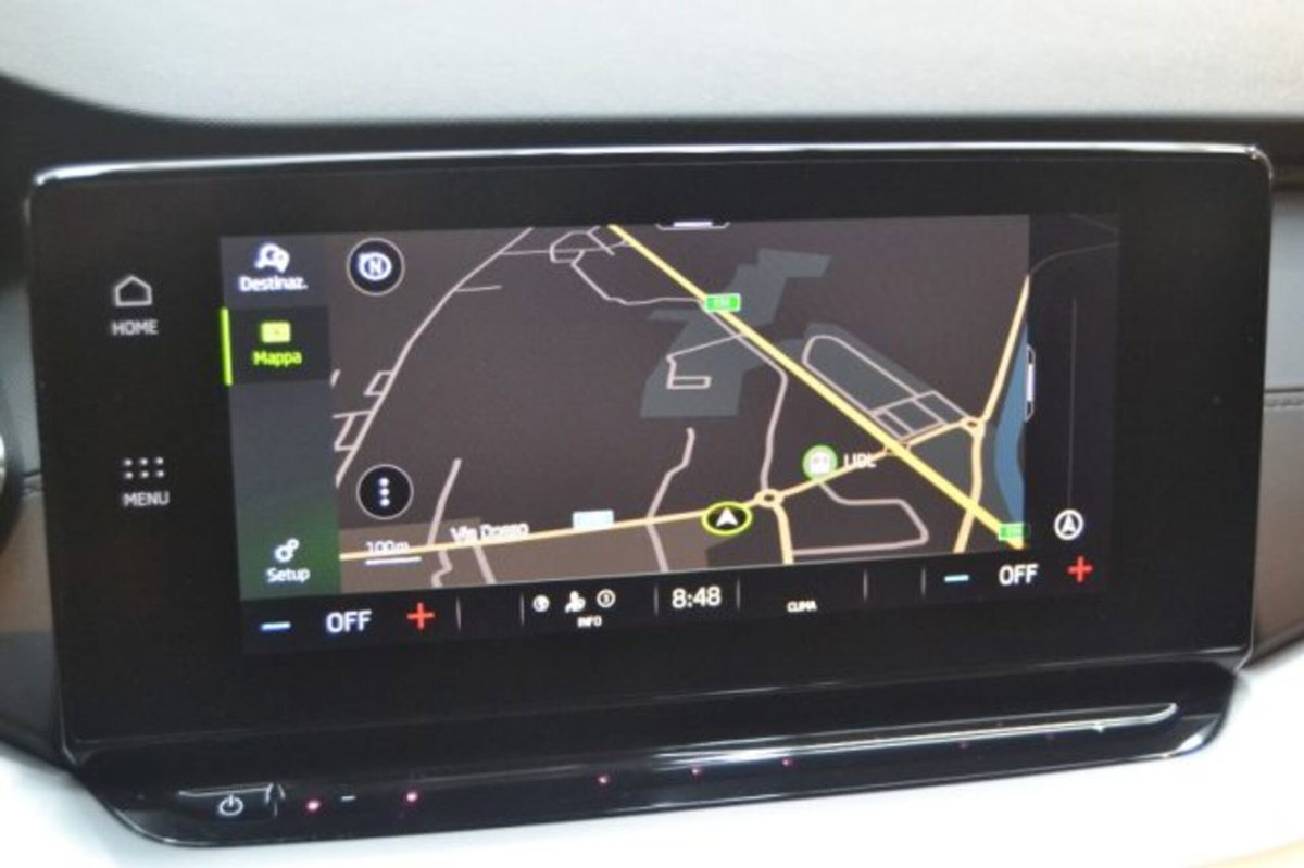 Skoda Octavia Station Wagon 2.0 TDI EVO SCR DSG Wagon Style (19)