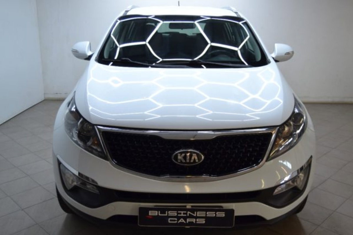 Kia Sportage 1.7 CRDI VGT 2WD Active (2)