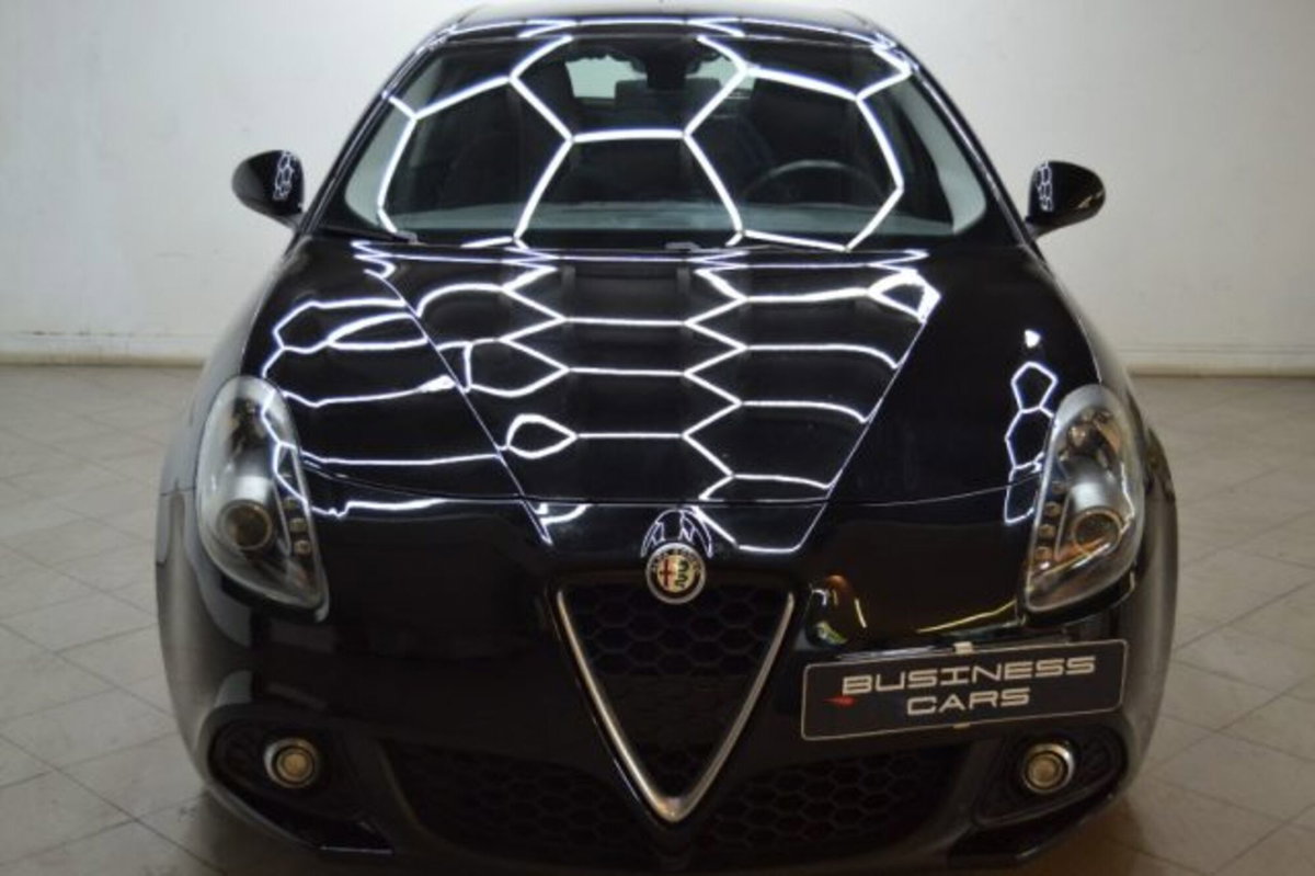 Alfa Romeo Giulietta 1.6 JTDm Giulietta 120cv (17)