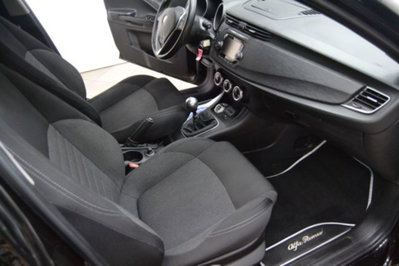 Alfa Romeo Giulietta 1.6 JTDm Giulietta 120cv (7)