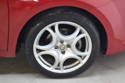 Alfa Romeo MiTo 1.4 T 120 CV GPL Distinctive (5)