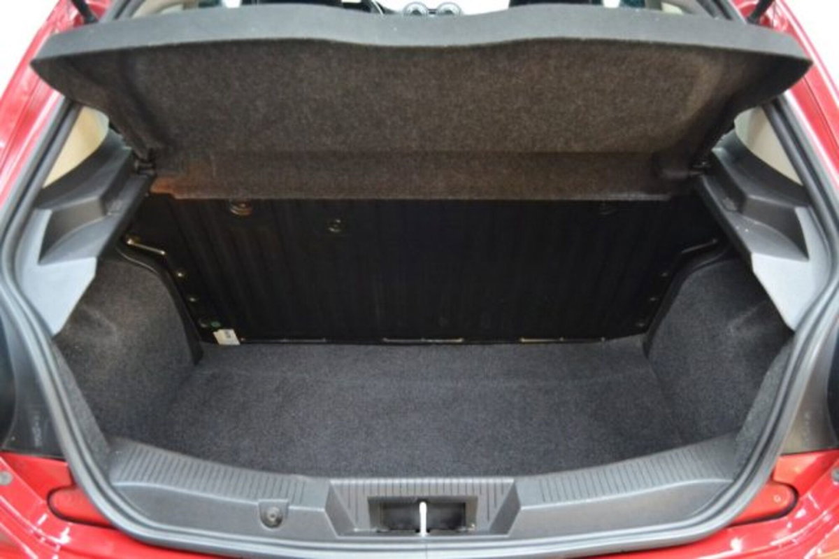 Alfa Romeo MiTo 1.4 T 120 CV GPL Distinctive (6)