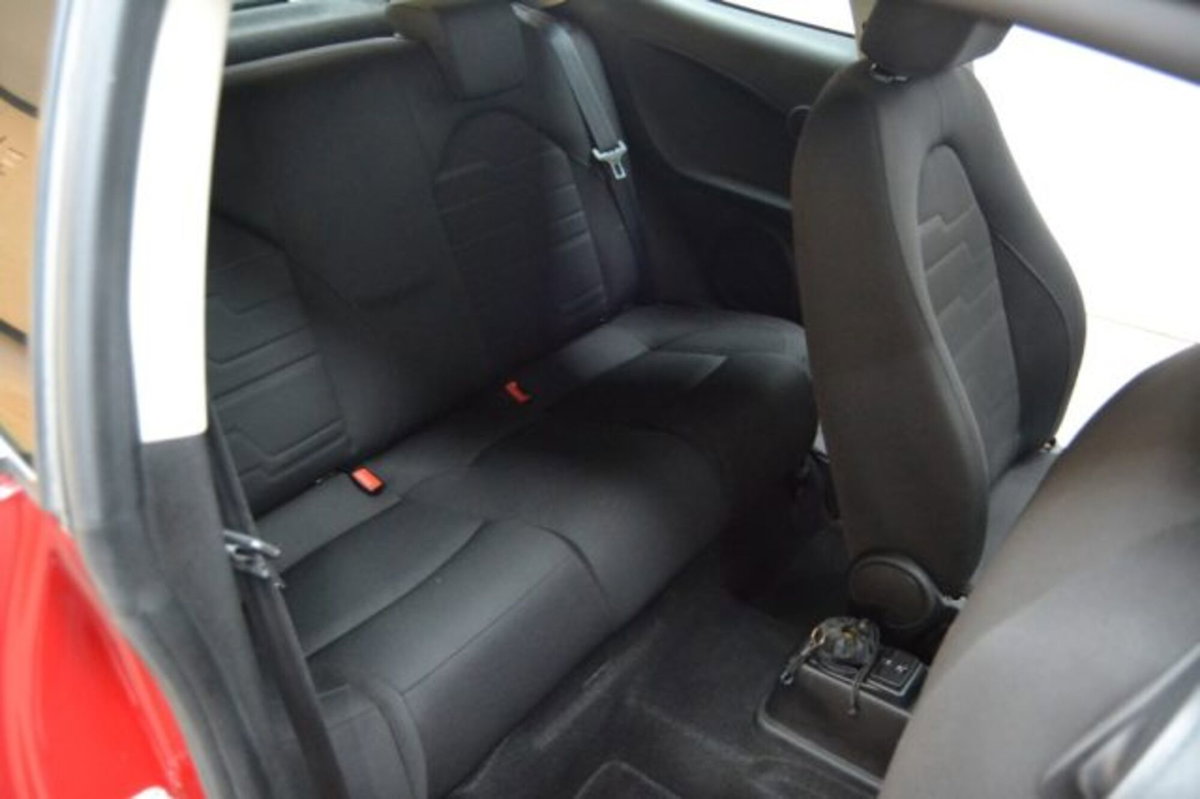 Alfa Romeo MiTo 1.4 T 120 CV GPL Distinctive (8)