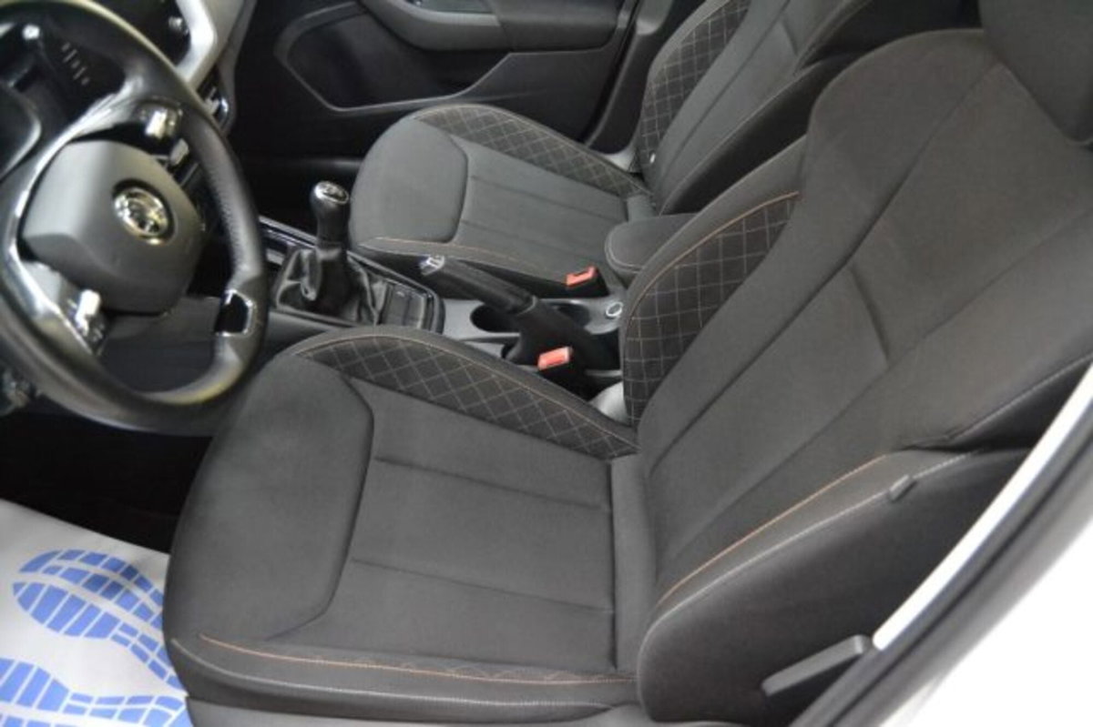 Skoda Kamiq 1.0 G-Tec Ambition (9)
