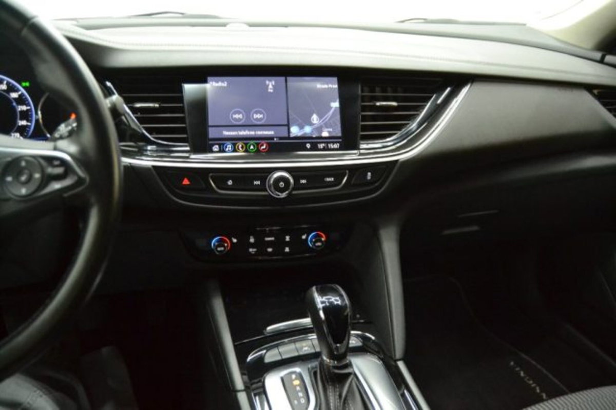 Opel Insignia Station Wagon 1.6 CDTI 136 S&S Sports Innovation (17)