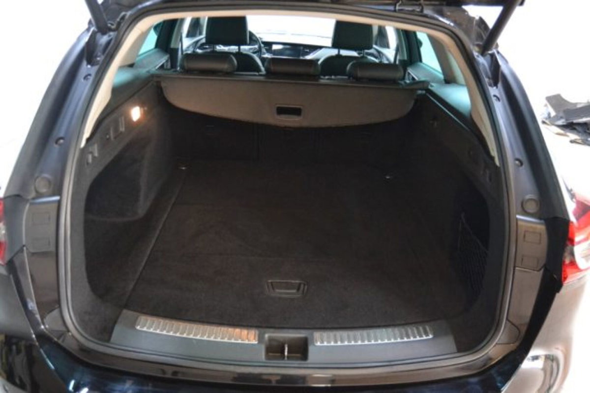 Opel Insignia Station Wagon 1.6 CDTI 136 S&S Sports Innovation (6)