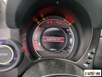 Abarth 695 695 1.4 Turbo T-Jet 180 CV 70° (10)