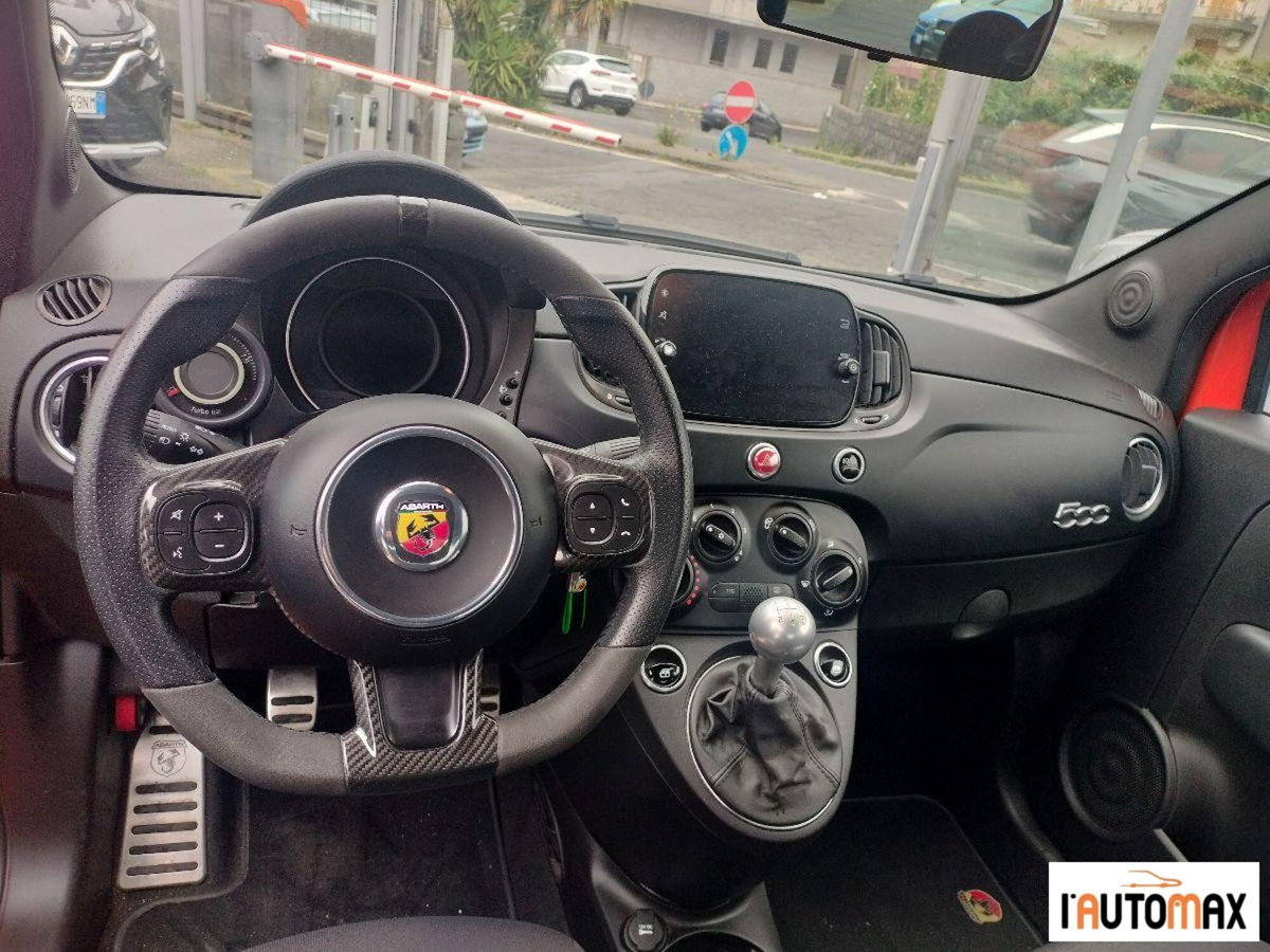 Abarth 695 695 1.4 Turbo T-Jet 180 CV 70° (8)