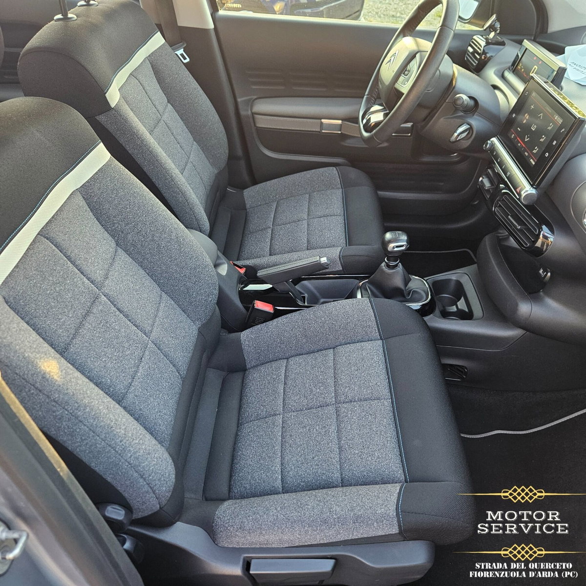 Citroen C4 Cactus PureTech 110 S&S Shine (15)