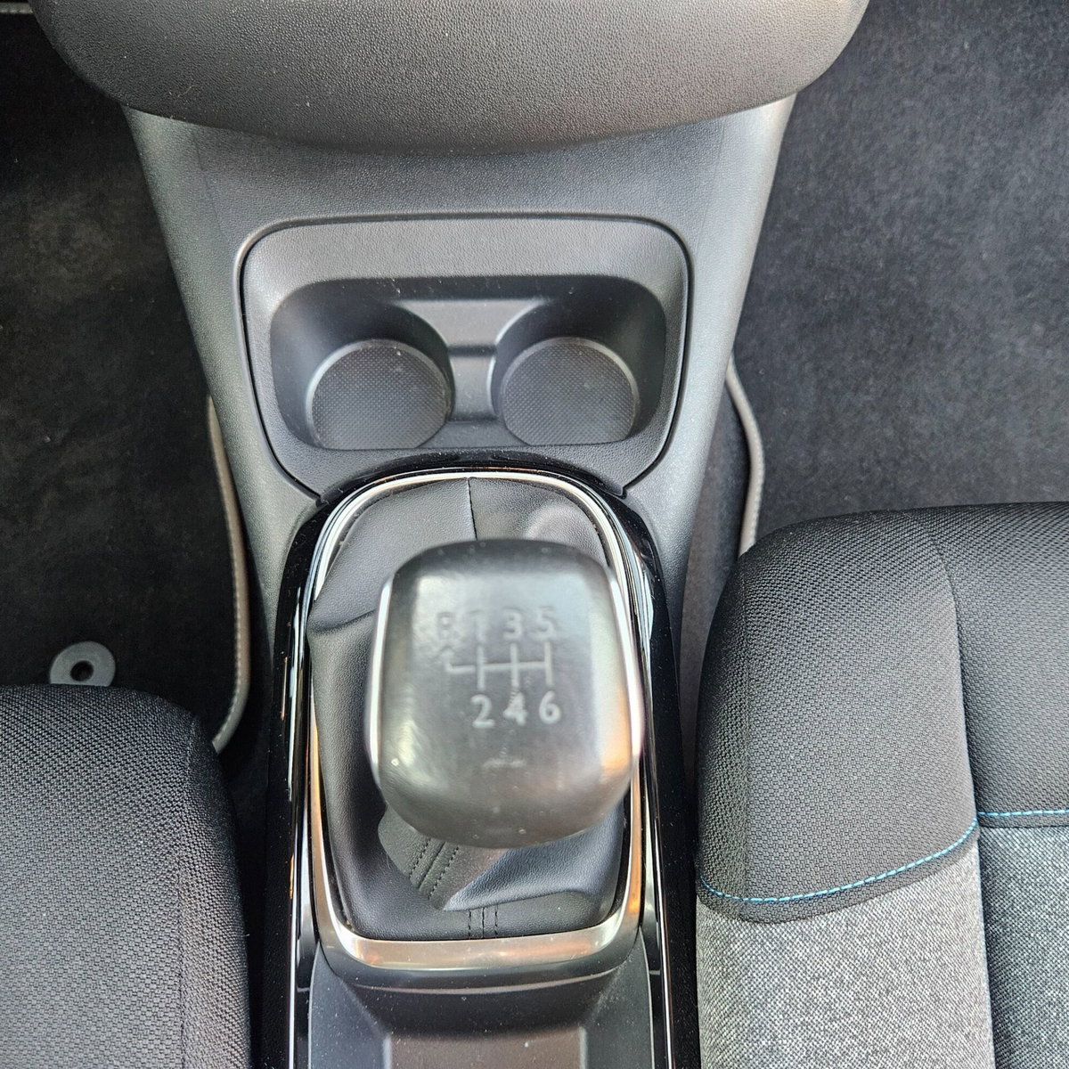 Citroen C4 Cactus PureTech 110 S&S Shine (7)