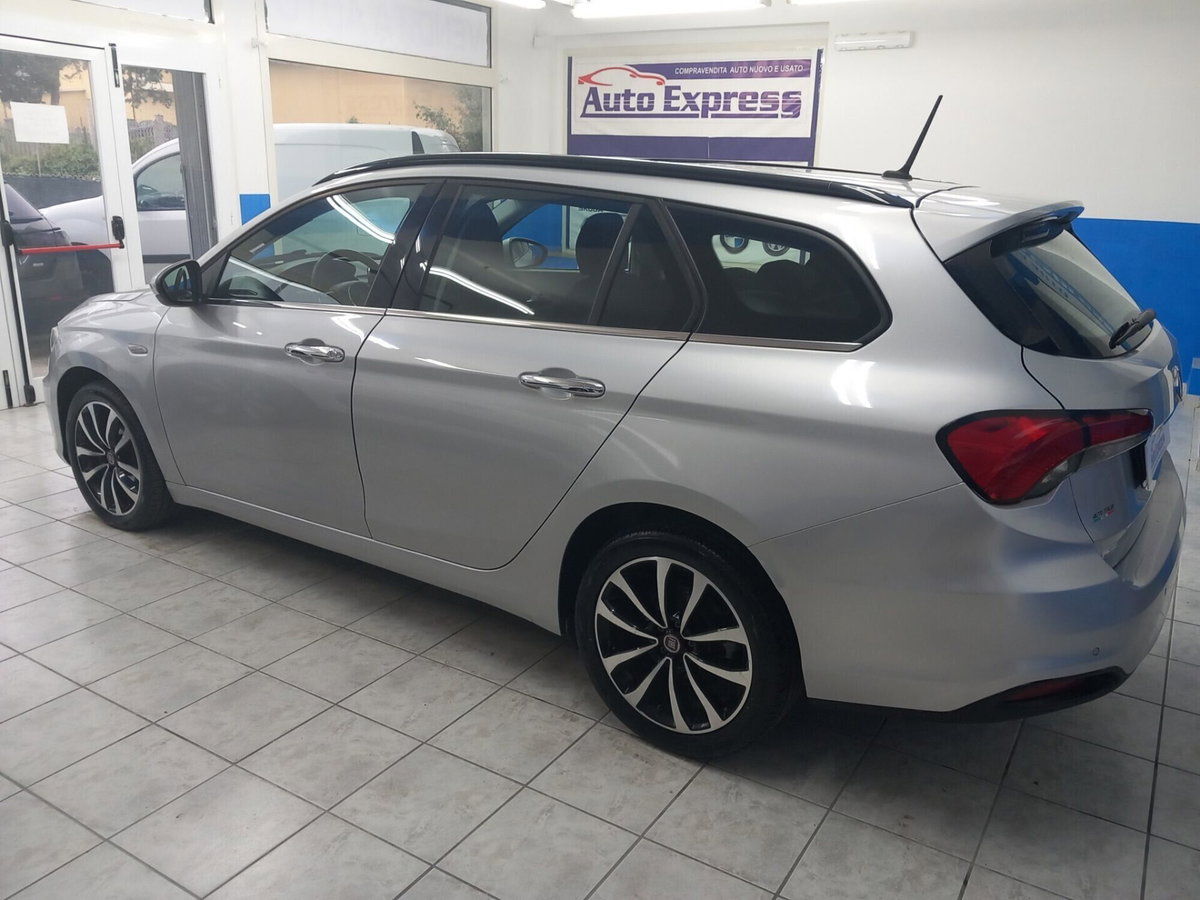 Fiat Tipo Station Wagon Tipo 1.6 Mjt S&S DCT SW Easy (8)
