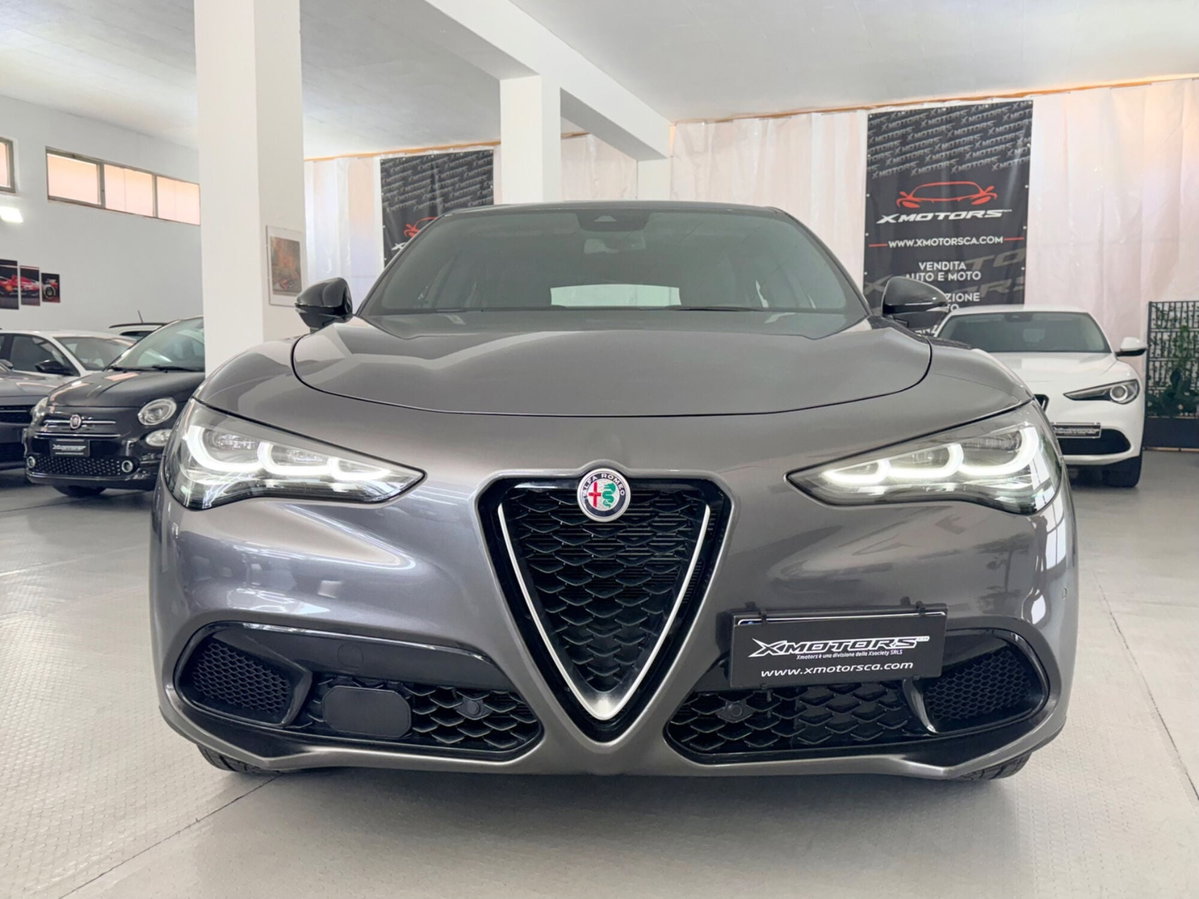 Alfa Romeo Stelvio Stelvio 2.2 Turbodiesel 160 CV AT8 RWD Super Business (2)