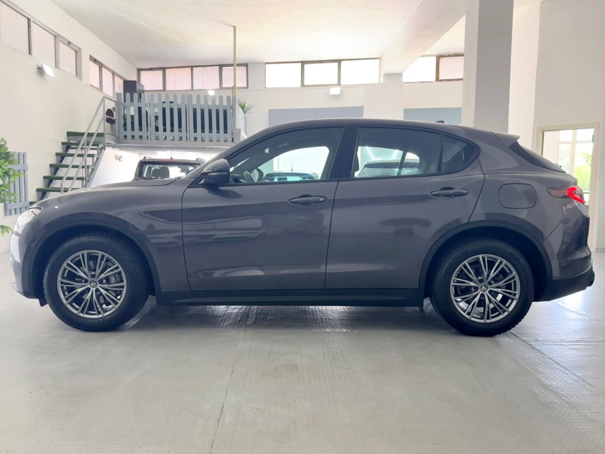 Alfa Romeo Stelvio Stelvio 2.2 Turbodiesel 160 CV AT8 RWD Super Business (8)