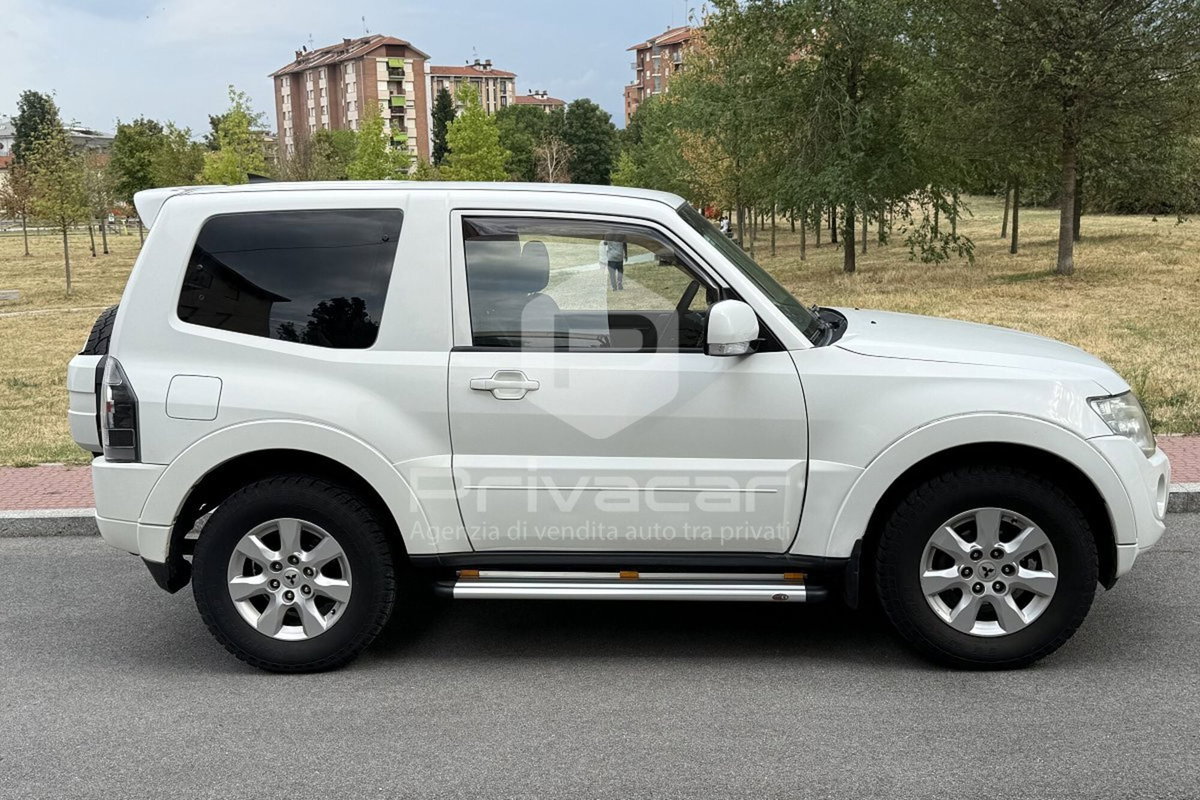 Mitsubishi Pajero 3.2 DI-D 16V 3p. Invite DPF (4)