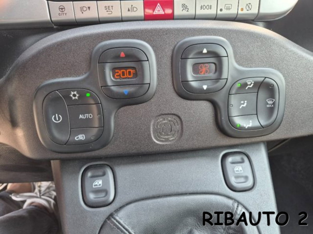 Fiat Panda Cross Cross 1.3 MJT 95 CV S&S 4x4 (16)