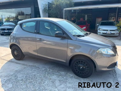Lancia Ypsilon 1.2 69 CV 5 porte Elle (11)