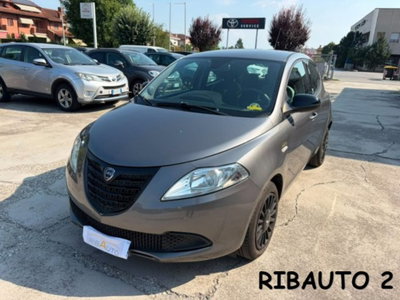 Lancia Ypsilon 1.2 69 CV 5 porte Elle (18)