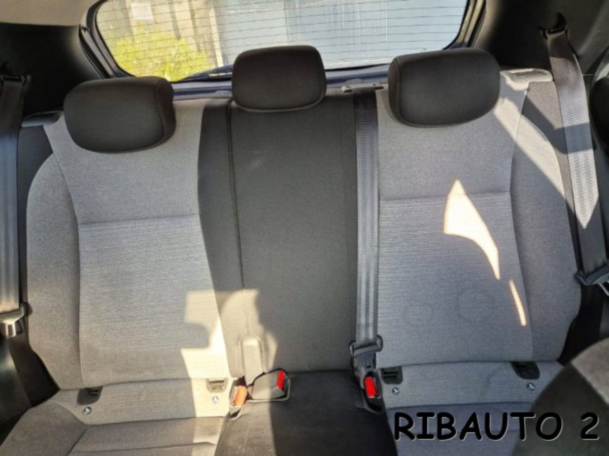 Hyundai i20 1.4 CRDi 5 porte Go! Plus (16)
