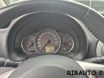 Toyota Yaris 1.0 5 porte Active (9)