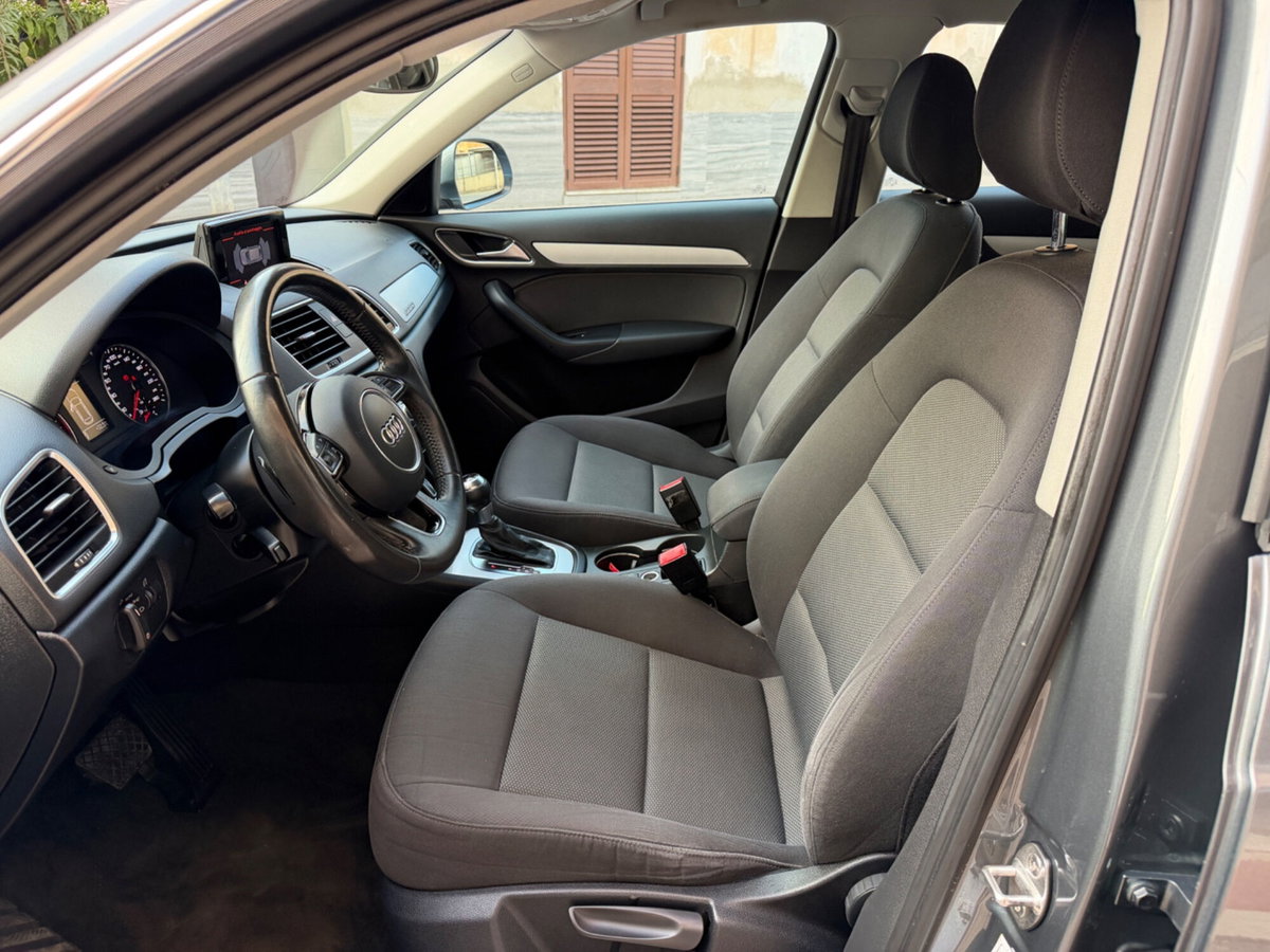Audi Q3 2.0 TDI 150 CV quattro S tronic Design (12)
