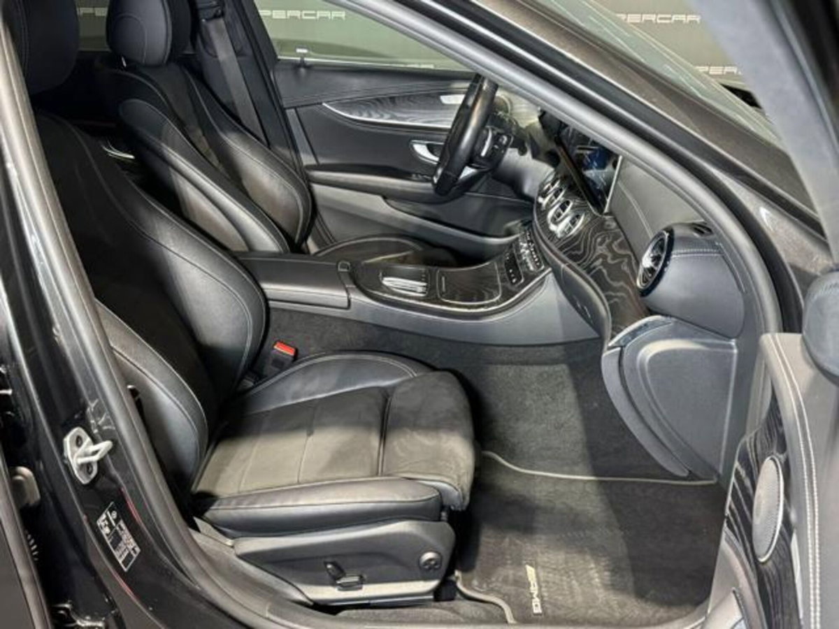 Mercedes-Benz Classe E Station Wagon 220 d Auto AMG Line (12)