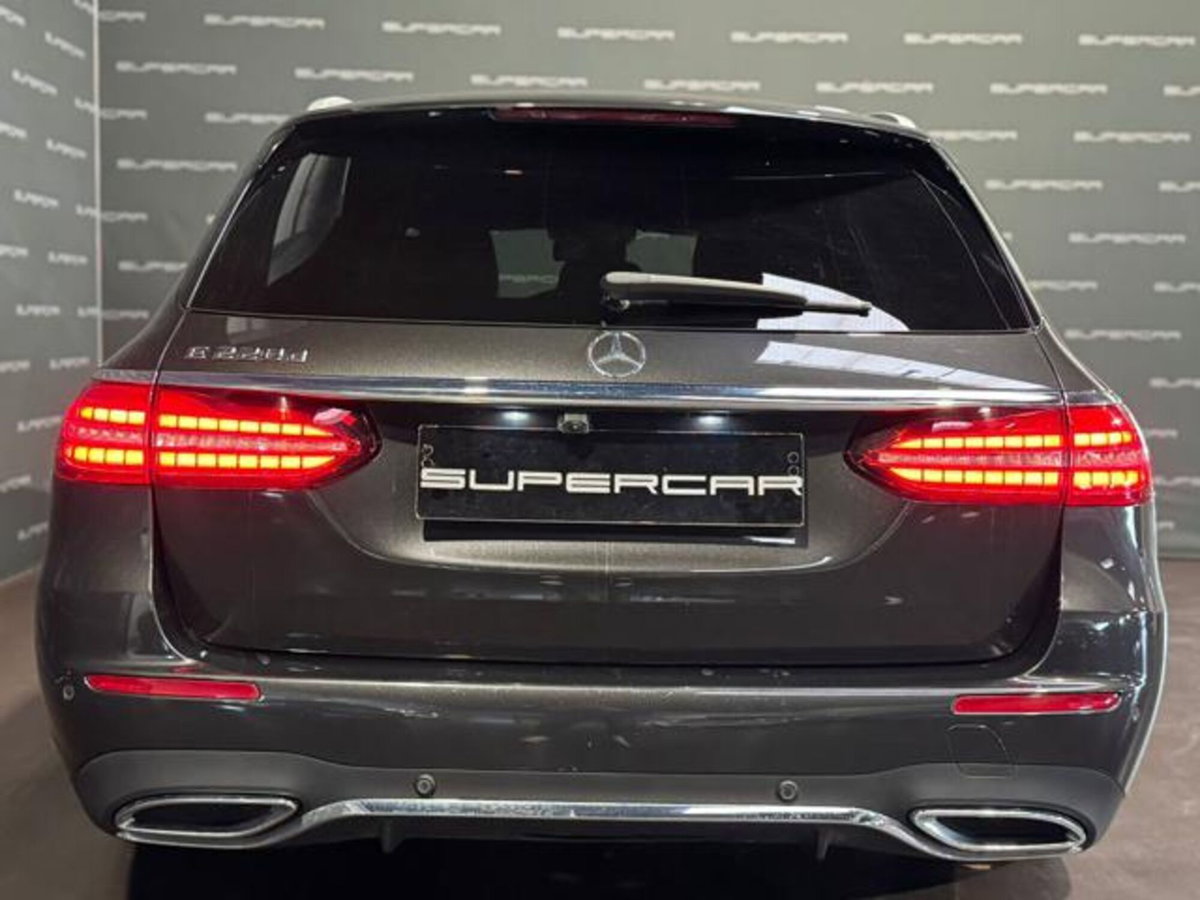 Mercedes-Benz Classe E Station Wagon 220 d Auto AMG Line (4)