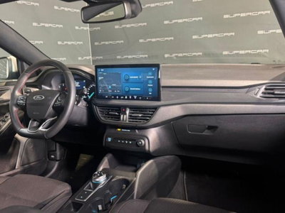 Ford Focus Station Wagon 1.5 EcoBlue 115 CV automatico SW ST-Line Design (9)