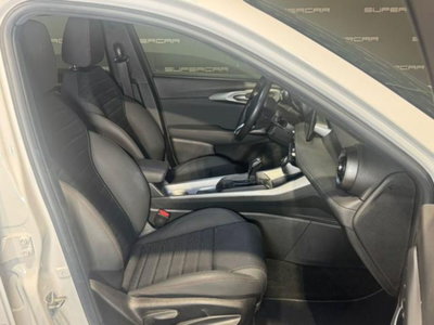 Alfa Romeo Tonale 1.6 Sprint 130cv tct6 (12)