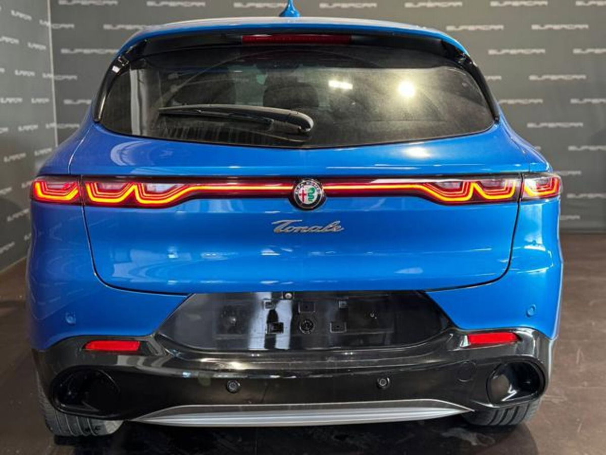 Alfa Romeo Tonale 1.3 phev Intensa Q4 280cv at6 (4)