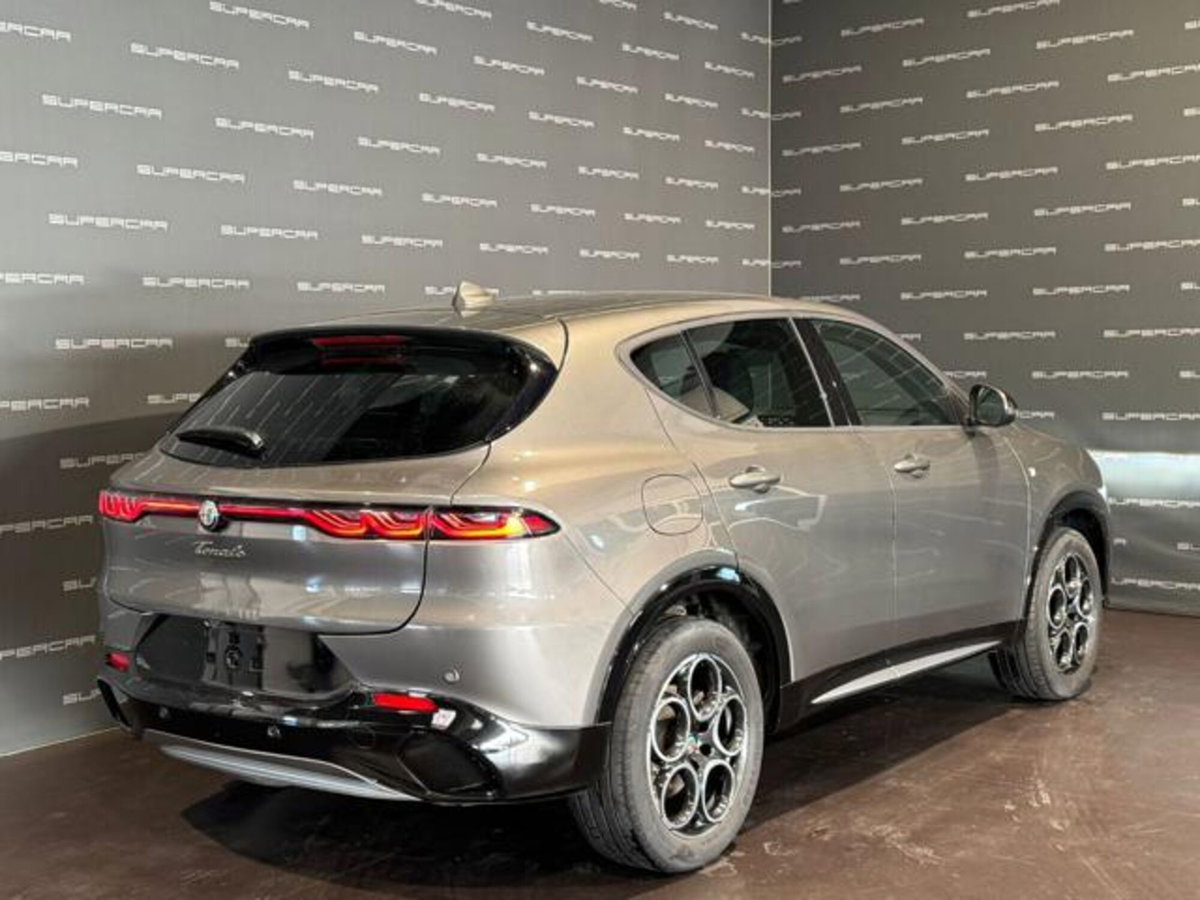 Alfa Romeo Tonale 1.3 phev Ti Q4 270cv at6 (3)