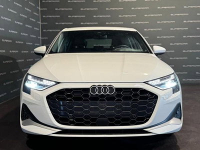Audi A3 Sportback 30 TFSI S tronic Sport (2)