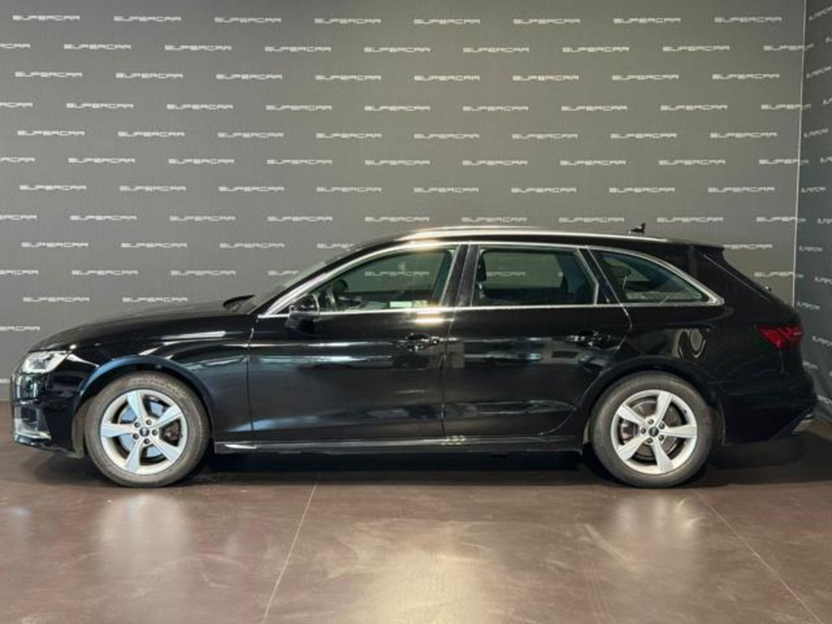 Audi A4 Avant 30 TDI/136 CV S tronic Business Advanced (5)