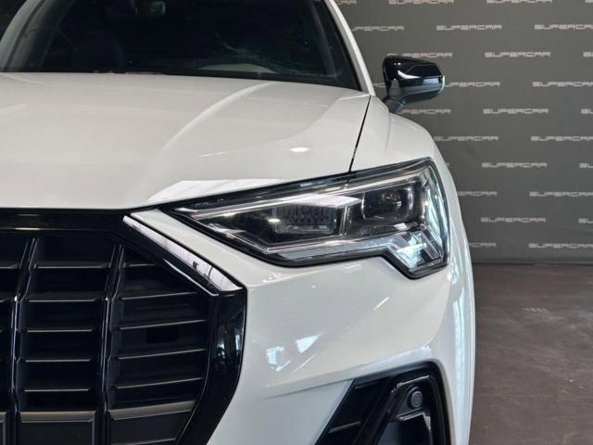 Audi Q3 35 2.0 tdi Identity Black s-tronic (7)