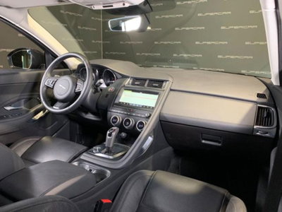 Jaguar E-Pace 2.0D 150 CV AWD aut. S (9)