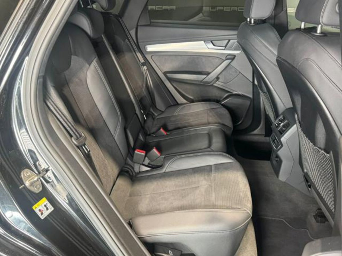 Audi Q5 Sportback 40 2.0 tdi mhev 12V Identity Black quattro s-tronic (13)