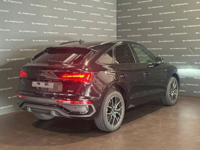 Audi Q5 Sportback 40 2.0 tdi mhev 12V Identity Black quattro s-tronic (3)
