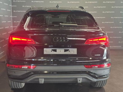 Audi Q5 Sportback 40 2.0 tdi mhev 12V Identity Black quattro s-tronic (4)