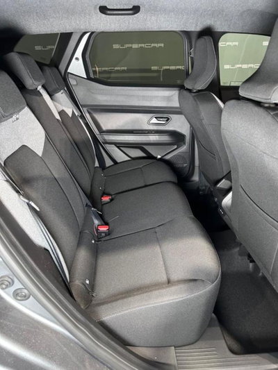 Dacia Duster 1.8 hybrid Journey 155cv auto (12)